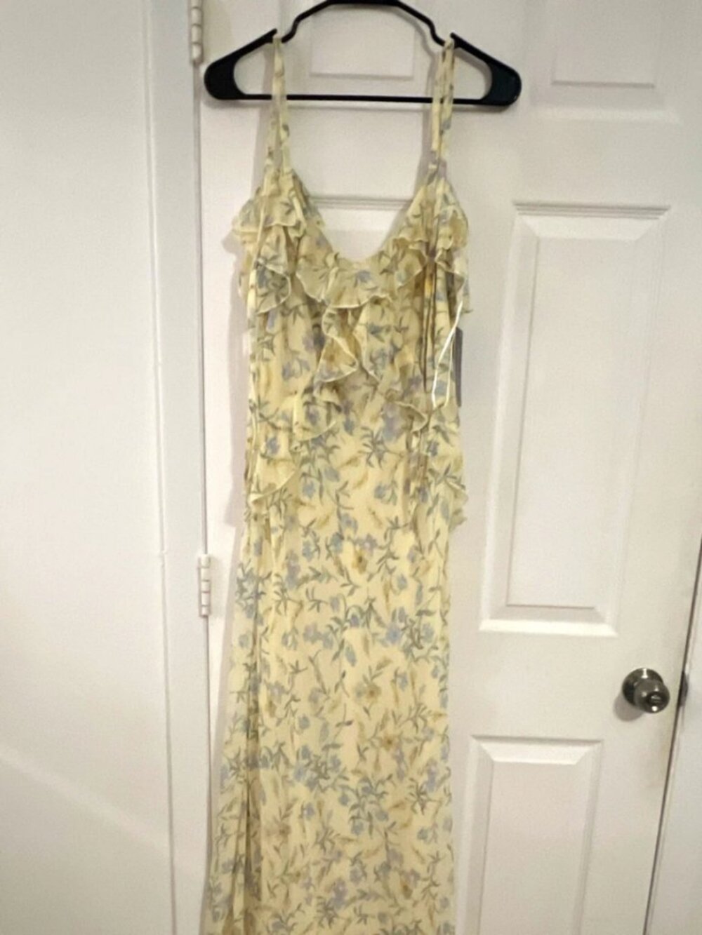 TAYLOR Women’s Ivory/Blue/Yellow Floral V-Neck Strappy Ruffle Maxi Dress